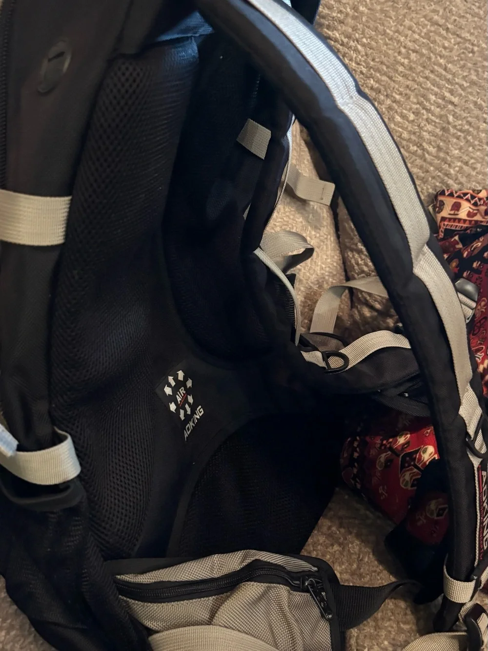 AOKING Large Hiking Backpack 40L 45L Travel Camping Trekking Air Passage Black